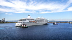 Cruise ship battles rough Pacific seas to save injured, stranded sailor Architects Australia