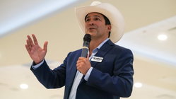 Pop star-turned-Dem candidate's defense of graphic murder video resurfaces in key House race Architects Australia